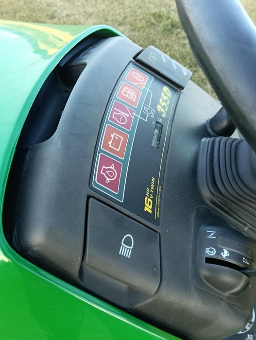 Traktorek kosiarka John Deere 355D tanio faktura VAT