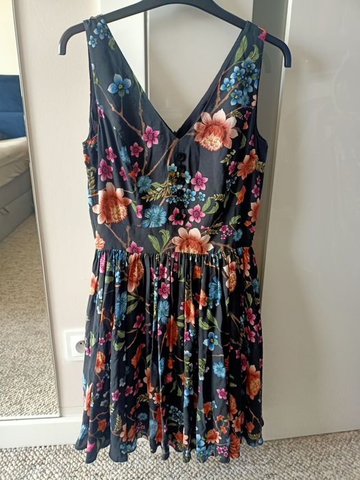 Sukienka w kwiaty Rabarbar rozmiar 34 jak nowa wesele elegancka kwiaty