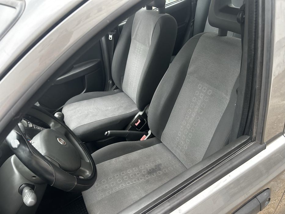 Fiat Panda de 2012516500259236761603
