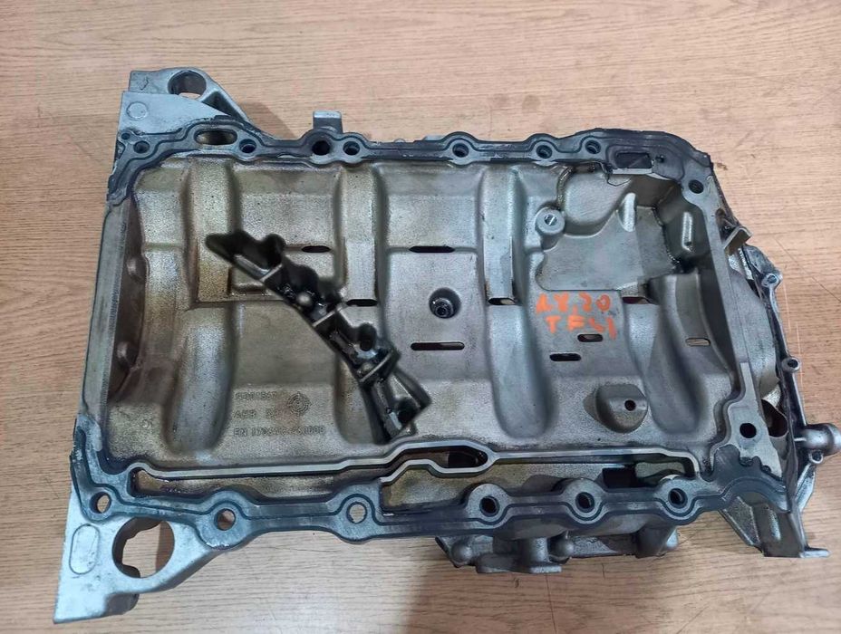 Miska misa olejowa podstawa miski AUDI VW 1.8 2.0 TFSI A4 B8 A5 Q5