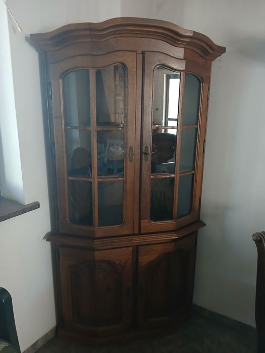 Szafa narożna o wys 2m