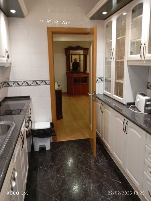 Quarto em Odivelas junto centro comercial Oceano