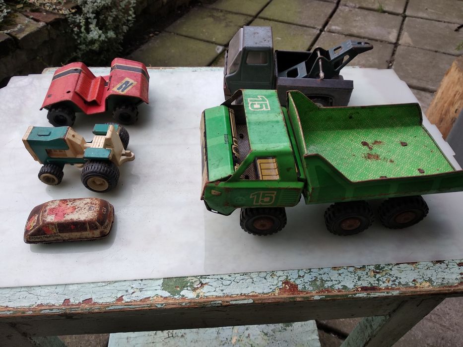 Машинки металеві іграшкові часів ссср