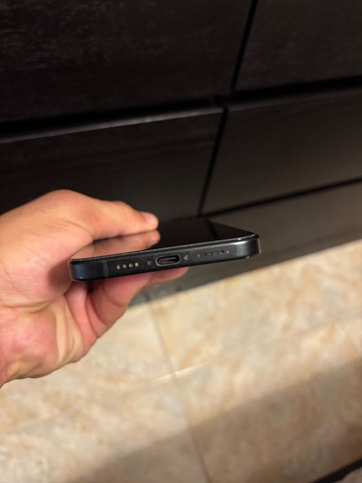 Iphone 15 plus usado mas como novo