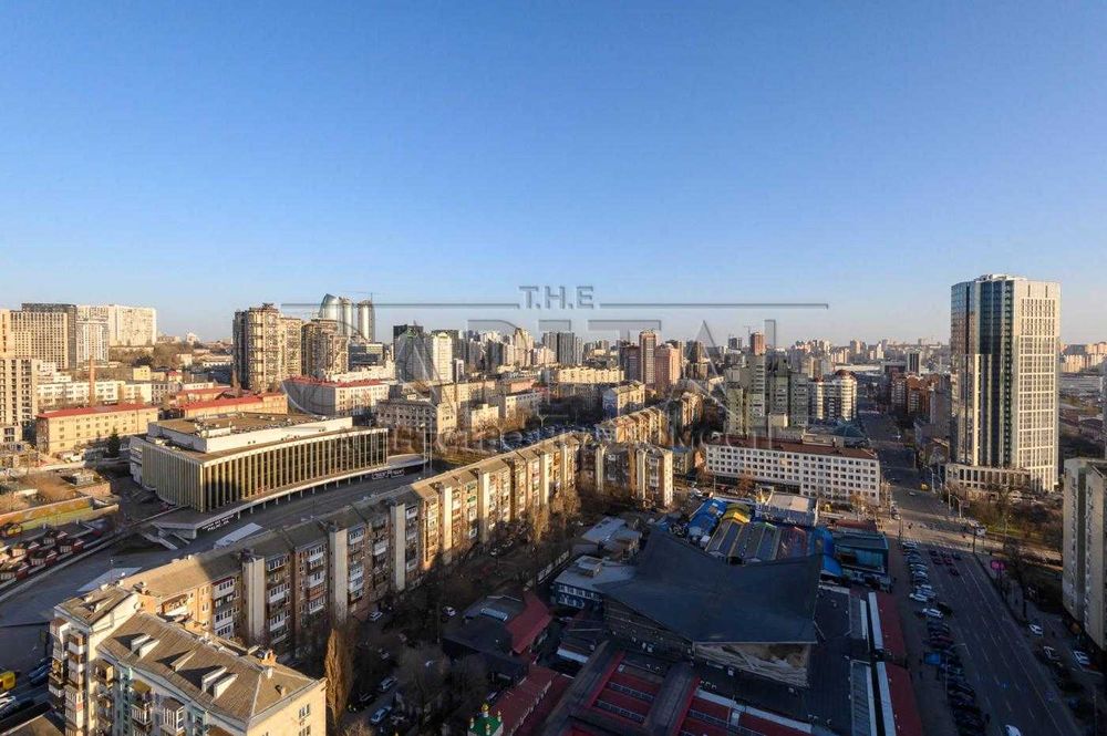 Продажа двоуровневой квартиры, ЖК Владимирский, ул Антоновича, Печерск