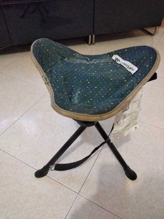 Banco tripé de campismo