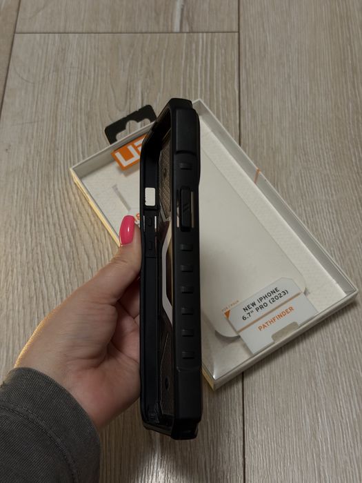 Чохол UAG на Iphone 15 Pro Max