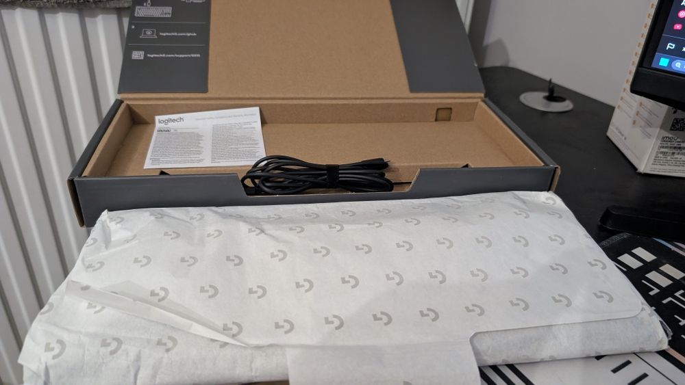 Logitech G515 TKL – nowa, przewodowa