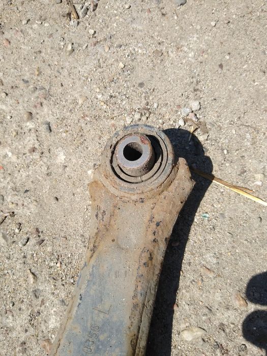 Wahacz lewy tył opel Insignia A Lift oryginał kombi