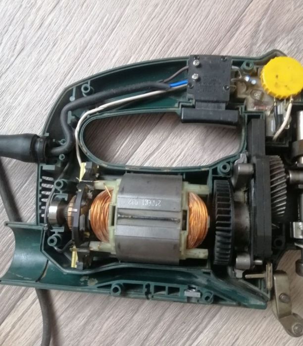 Электроинструмент