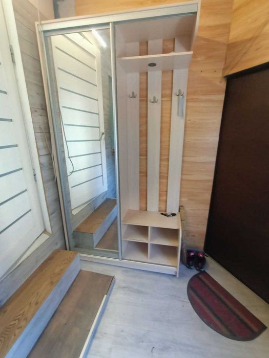 Продажа частини будинку в р-ні Казбет гарний жилий стан