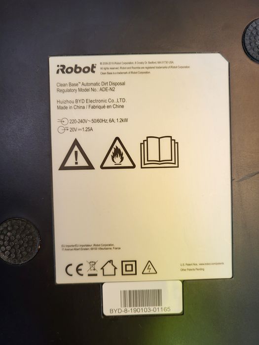 База на пилосмок iRobot Roomba i3+