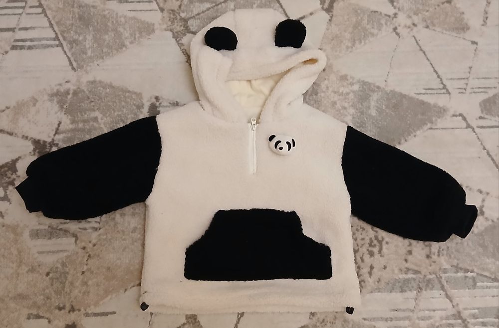 Тепле худі у стилі панди