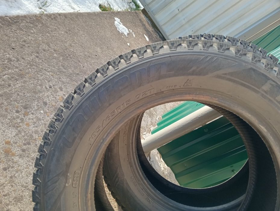 Продам зимову гуму