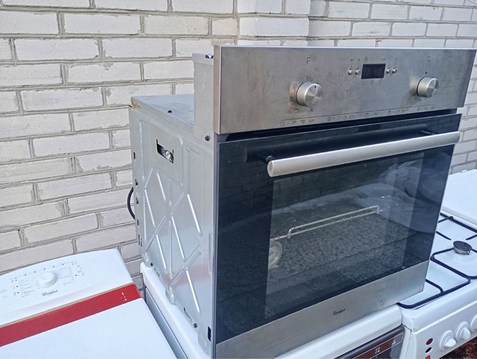 Електро духовка піч духова шафа Whirpool все працює стан чиста пічка шкаф духовий