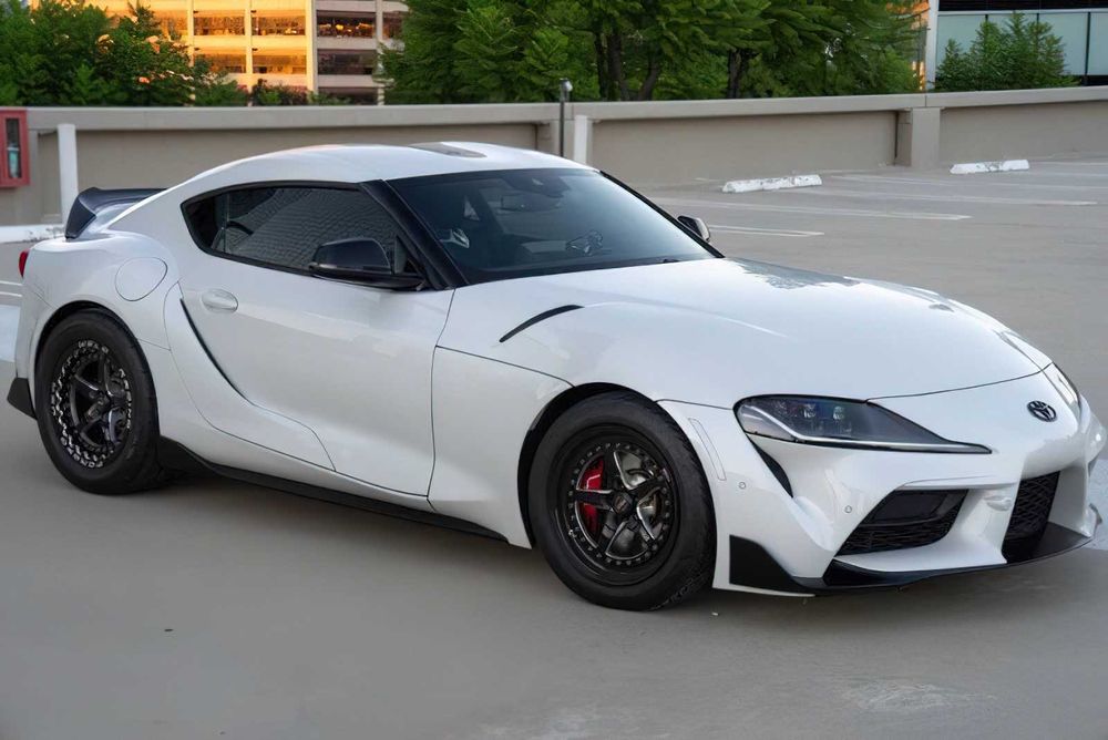 Toyota GR Supra      2022