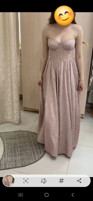 Продам  випускну сукню