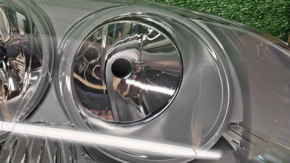Otica Farol Direito Volkswagen Golf V 1K1 1K5 2003 a 2009 Ref. 441-1171R-LDEM6 NOVO DEPO