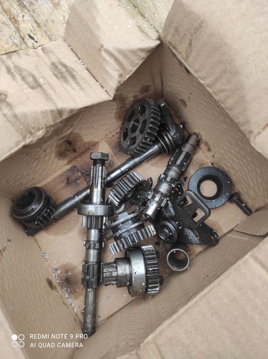 Oryginał ZMD skrzynia biegów WSK 125 automat tryby wałek zdawczy 3.29