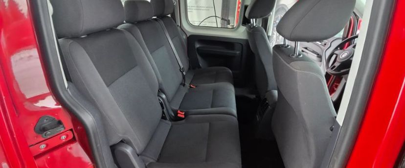 Volkswagen Caddy 2014 дизель 1.6 СЕМИМІСНИЙ