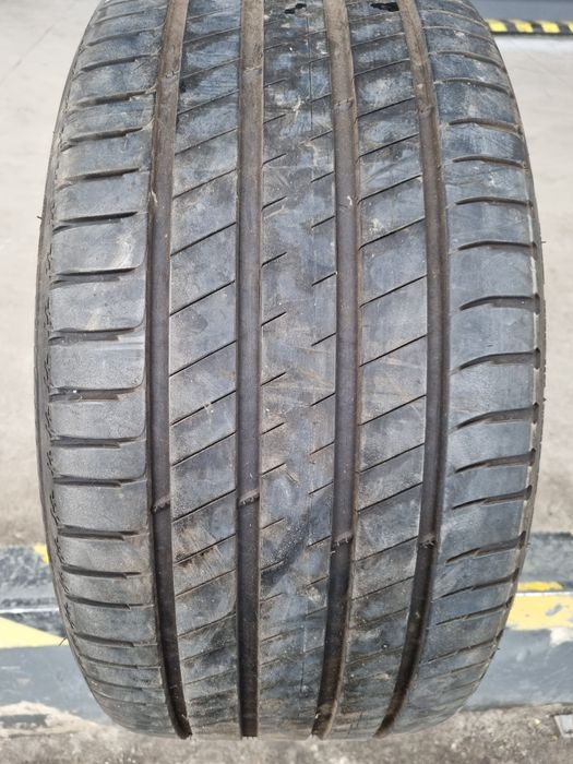 Шина 275/40/20 Мішелін