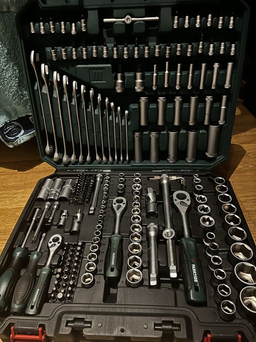 Zestaw kluczy nasadowych