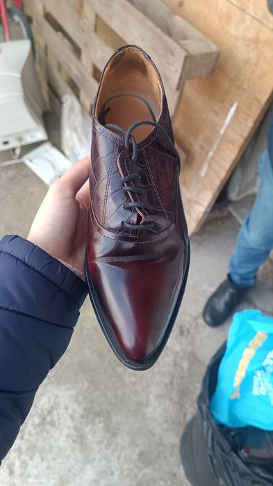 Sapato de verniz