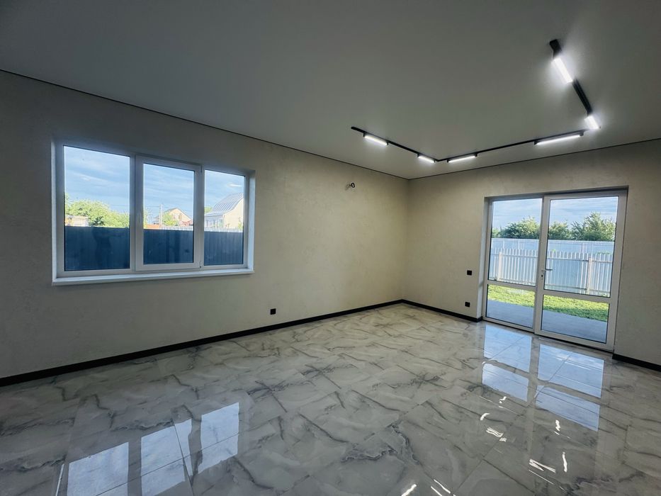 НАТЯЖНА  СТЕЛЯ, ламінат, плитка, штукатурка