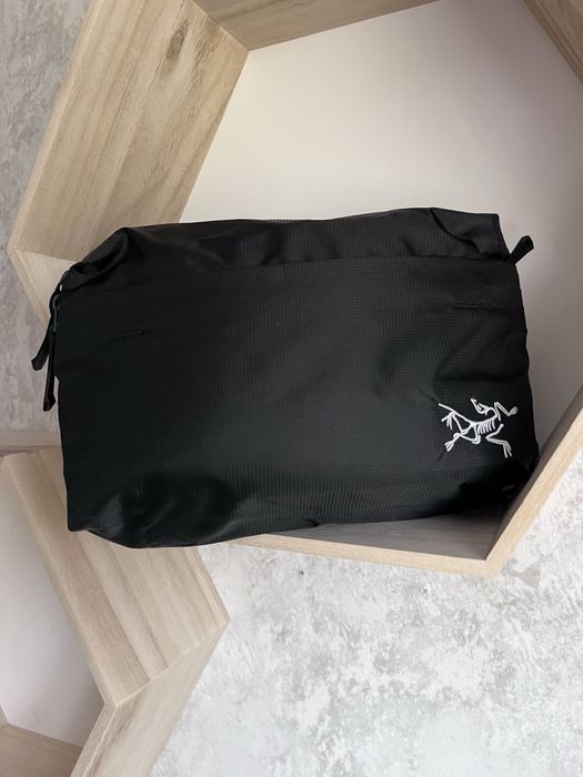 Стильна сумка Arcteryx | gorpcore стиль | арктерікс чоловічий