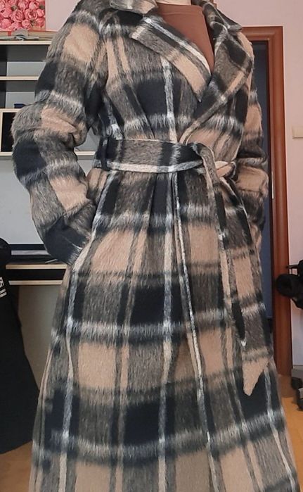 Damski płaszcz, w bardzo dobrym stanie