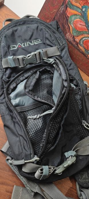 Plecak rowerowy Dakine Session - lekki 8 litrów  hydracyjny