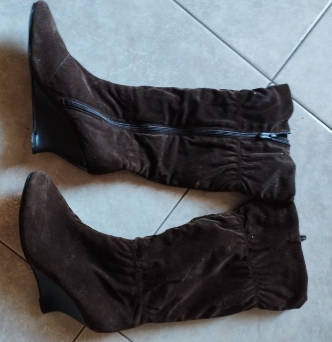 Botas cano alto, tamanho 36