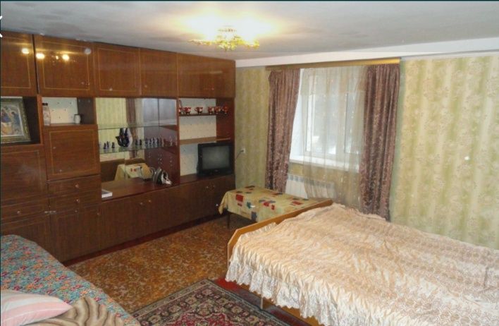 Сдам свою однокомнатную квартиру в частном доме.