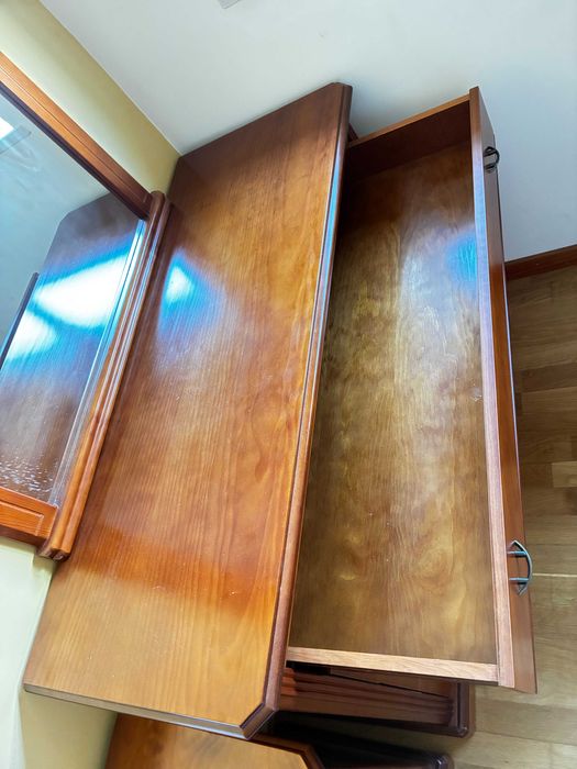 Comoda 4 Gavetas com Espelho