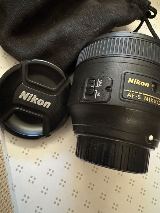Objetiva Nikon AF-S NIKKOR 85mm f/1.8G