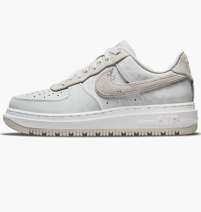 Кросівки Nike Air Force 1 Luxe оригінал р.42