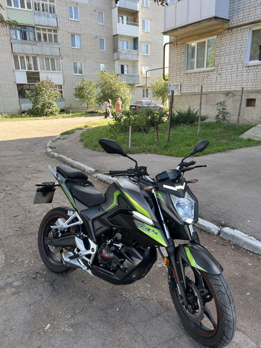 Продам лонсін cr4 250