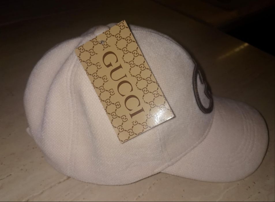 Czapka ciepła zimowa bejsbolówka  z  daszkiem