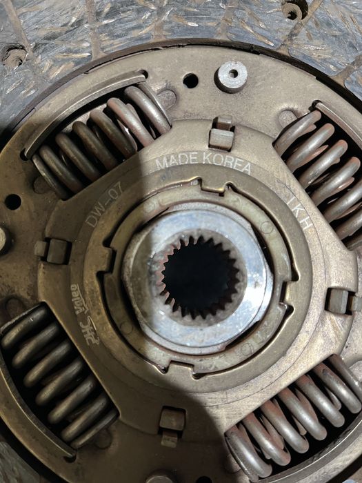 Зчеплення Lanos 1.5 сцепление маховик корзина диск