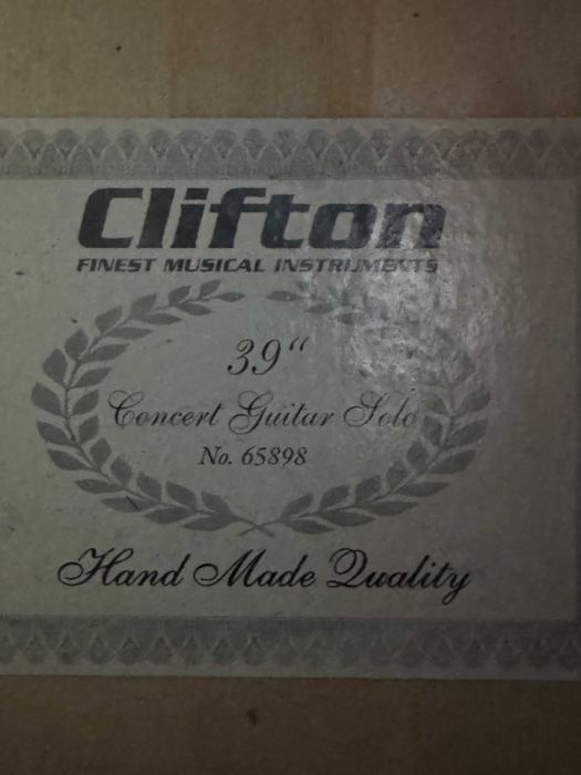 Guitarra Clássica Clifton 39" Preta