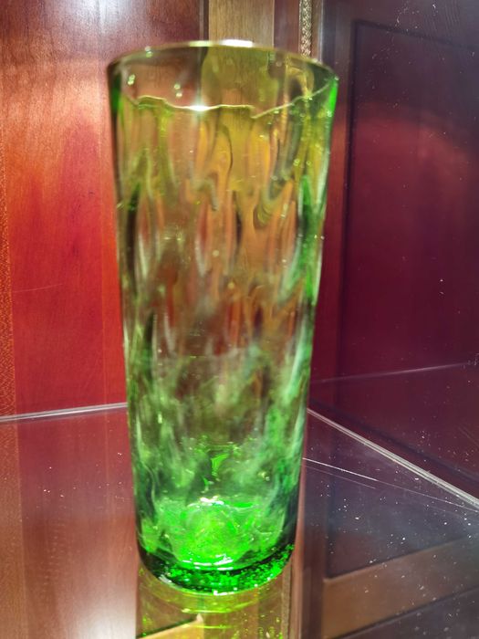 Copos de vidro antigos.