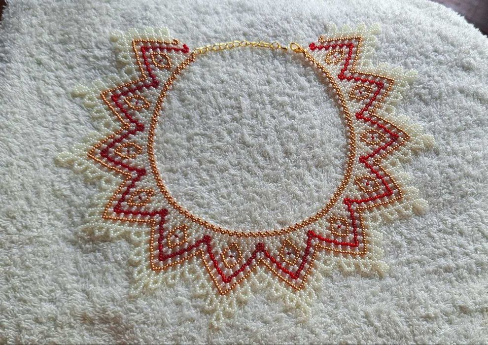 Силянка з бісеру (Намисто, ручна робота)