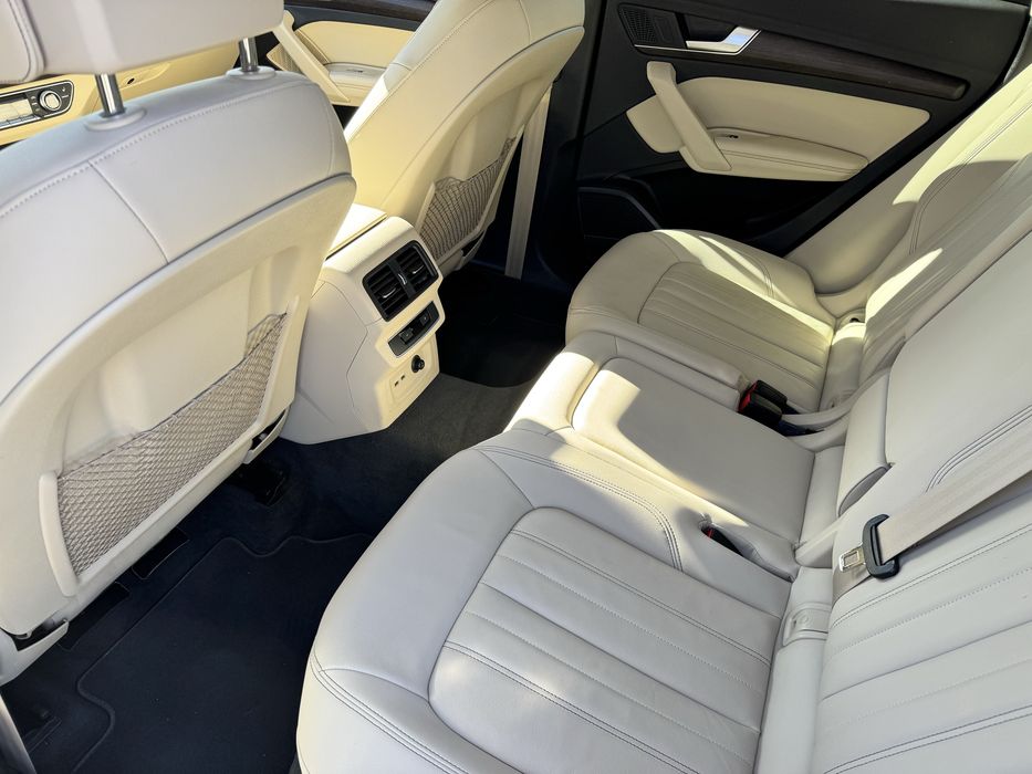 Продажа авто Audi Q5 Premium Plus 2022р