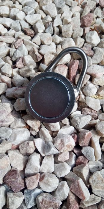Magnes do łowienia metali różne modele