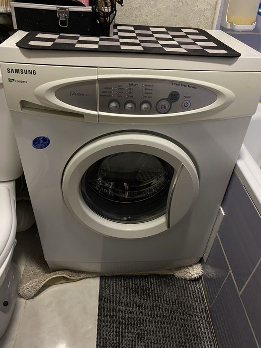 Стиральная машина SAMSUNG