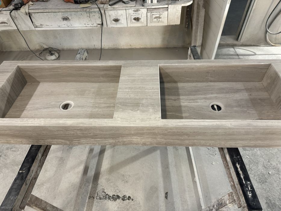 Tampos de casa de banho,cozinha,lareiras em marmore/granito/quartz