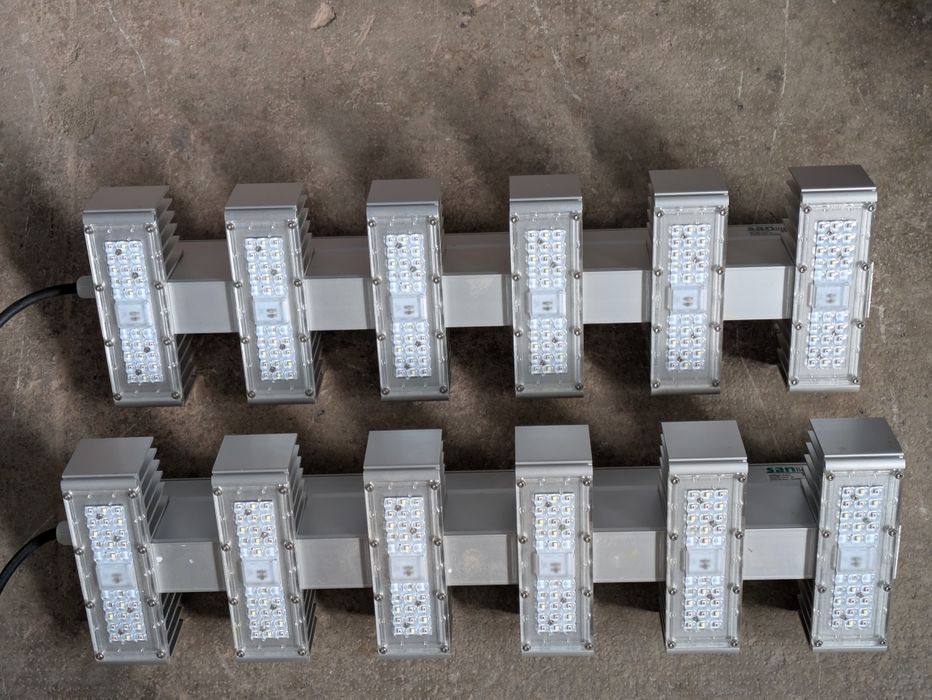 Sanlight lampa LED Q6W P 215W