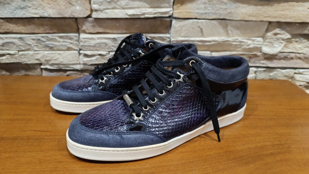 Tênis Jimmy Choo em couro de cobra roxo/preto, camurça e couro