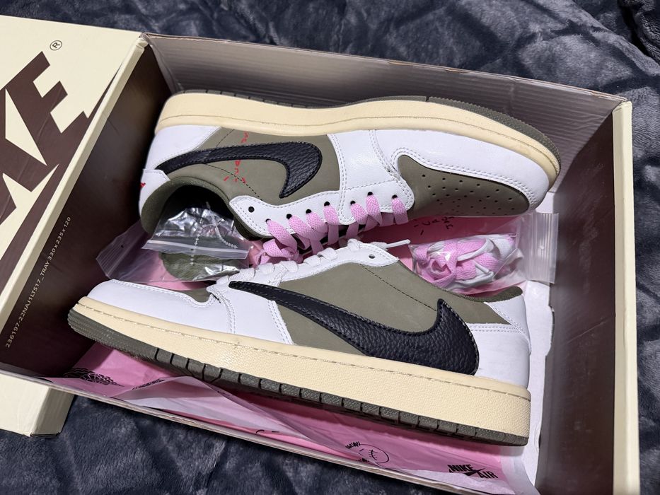 Air Jordan 1 Low - Travis Scott Medium Olive