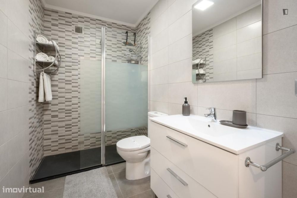 Apartamento com 3 quartos - localizado em Mafamude Porto